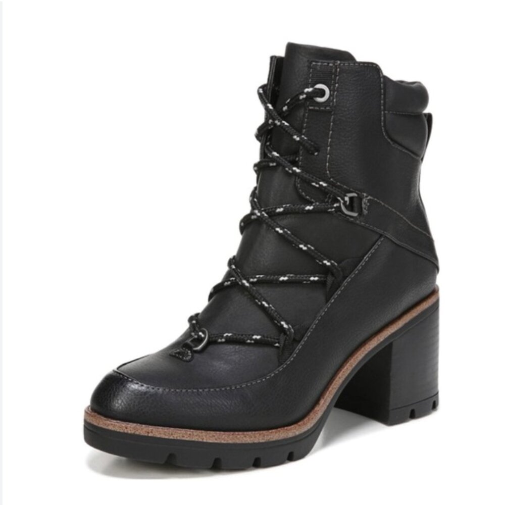 Naturalizer Madie Bootie